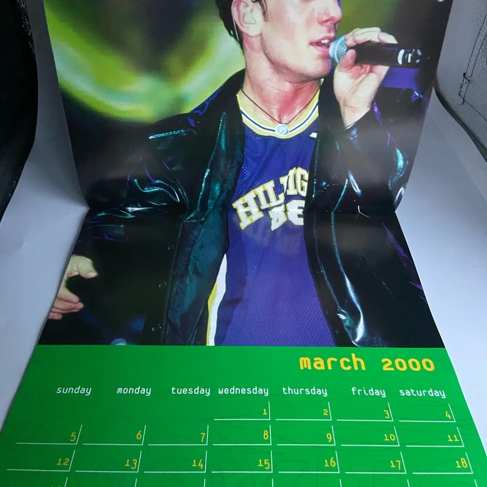 NSYNC Year 2000 16 month Wall Calendar